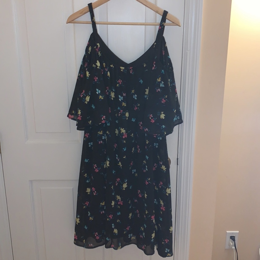 Torrid Size 2 Chiffon Cold Shoulder Floral Dress - Picture 7 of 9